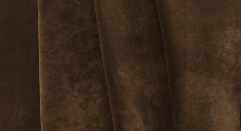 Emmanuelle_Lux_Chocolate