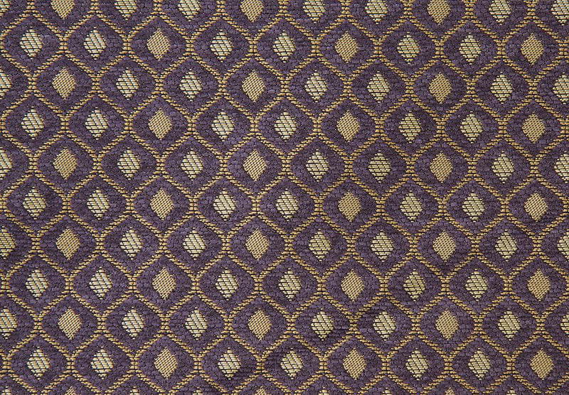 Аметист Tiara romb violet sapphire AT-romb violet